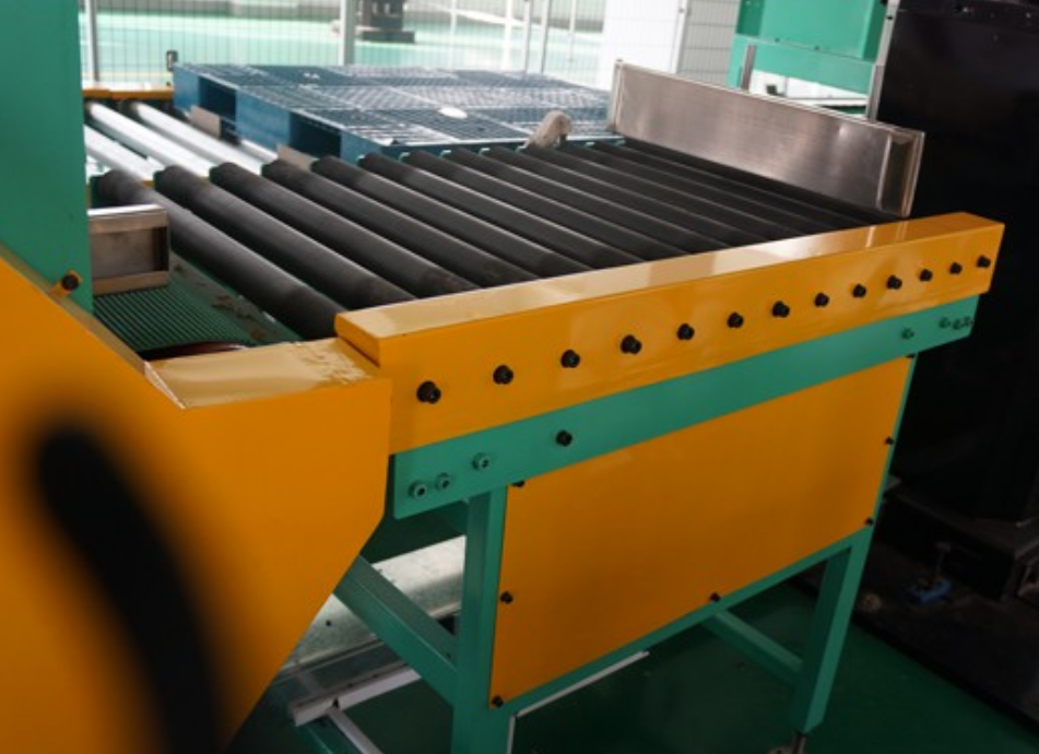 Robot pick up conveyor Featured Image